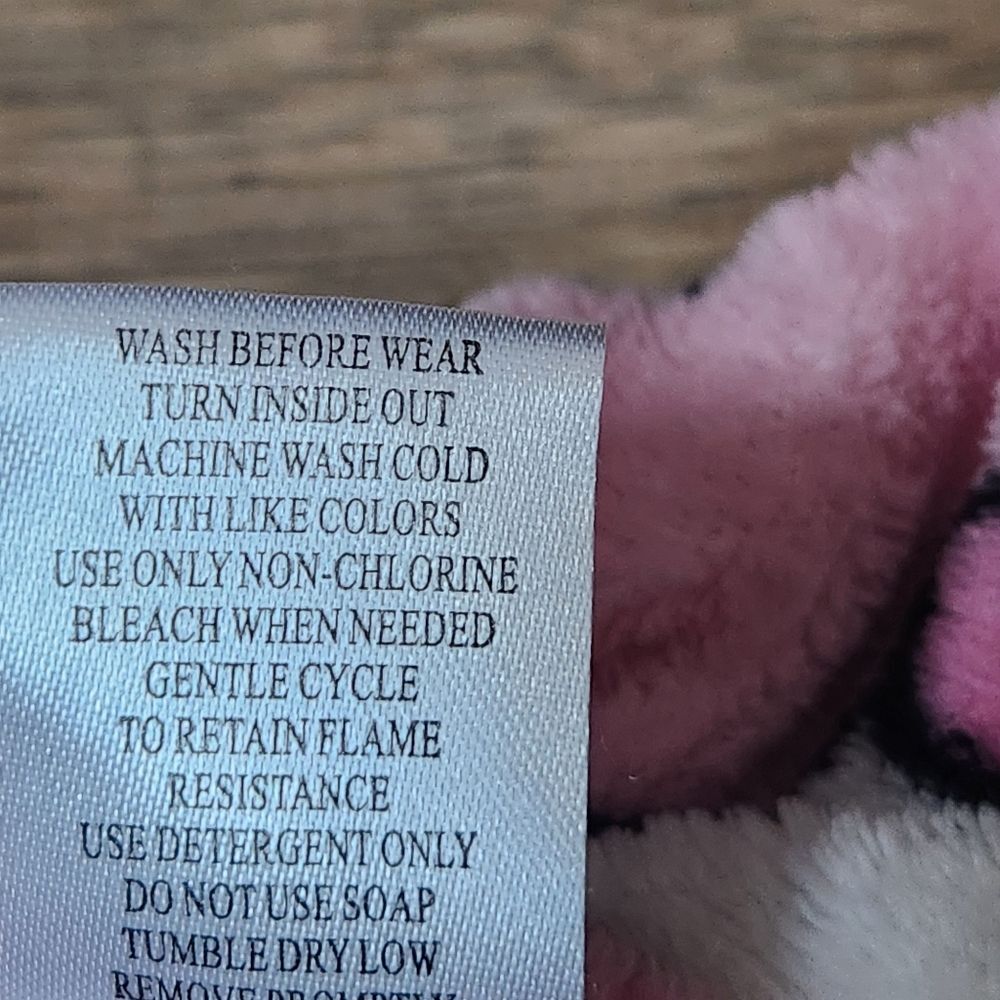 Hello Kitty Pink Robe Size 3T - Picture 8 of 16